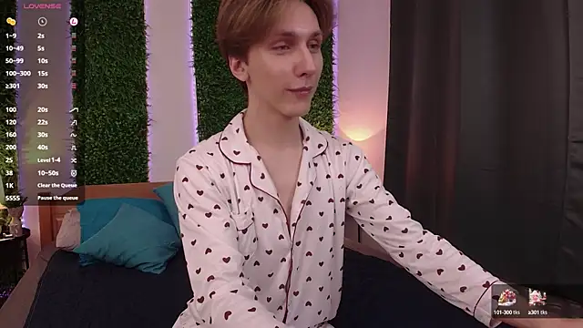 Adrian Di online show from March 8, 4:06 pm