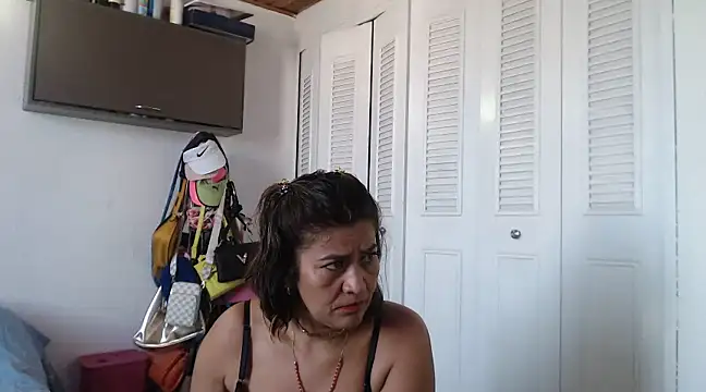 CamilaLix online show from January 16, 3:24 pm