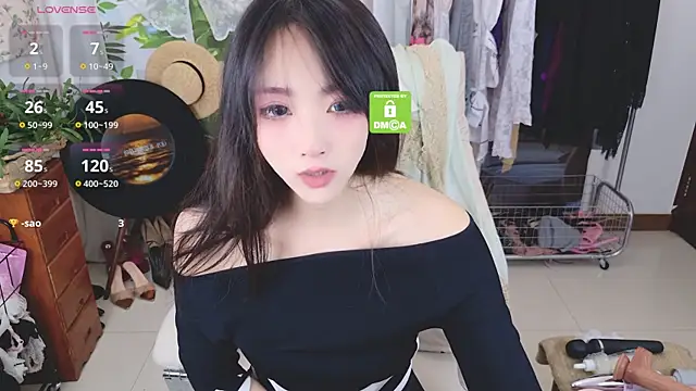Snapshot of xiaotiantian-76 chatting on May 14, 2:18 am xiaotiantian-76 online show from May 14, 2:18 am