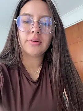 Snapshot of Gretta_Hot chatting on March 12, 3:40 pm Gretta Hot online show from March 12, 3:40 pm