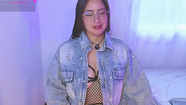 Gretta Hot online show from March 18, 8:23 pm