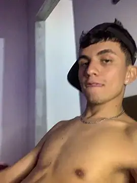 gabrielzinnnn085 online show from November 14, 8:29 pm