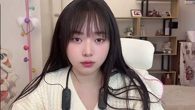 Chenjing0 online show from February 5, 5:34 am