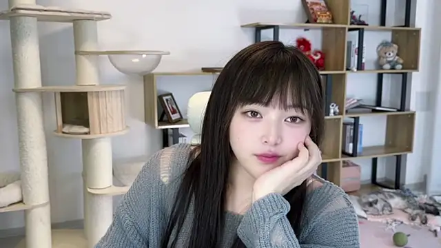 Snapshot of Chenjing0 chatting on May 8, 7:36 am Chenjing0 online show from May 8, 7:36 am