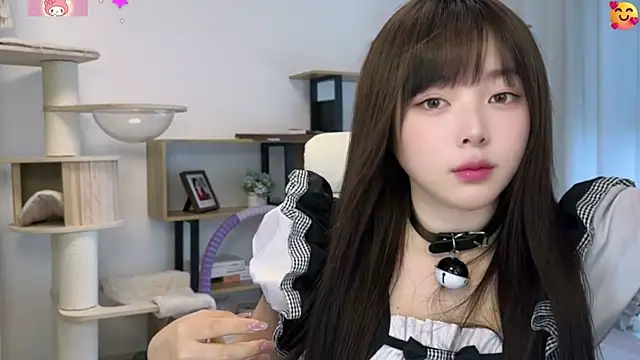 Snapshot of Chenjing0 chatting on May 31, 7:37 am Chenjing0 online show from May 31, 7:37 am