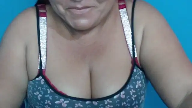 Snapshot of Dirtydiva1 chatting on January 1, 12:55 pm Dirtydiva1 online show from January 1, 12:55 pm