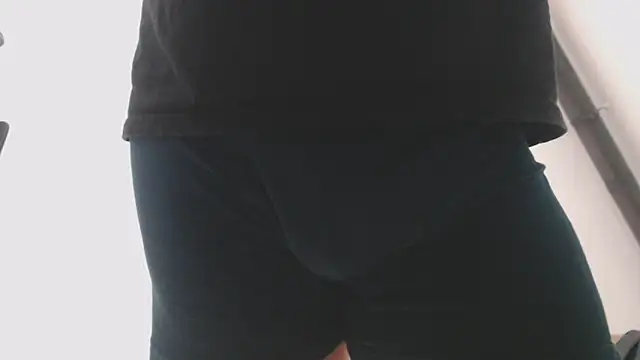 Snapshot of calypsohot chatting on February 24, 2:48 pm calypsohot online show from February 24, 2:48 pm