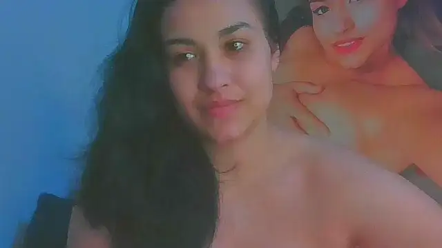 Snapshot of TheTopSecret chatting on March 9, 11:35 pm TheTopSecret online show from March 9, 11:35 pm