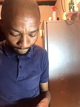 KMbesxxx online show from September 10, 6:41 pm