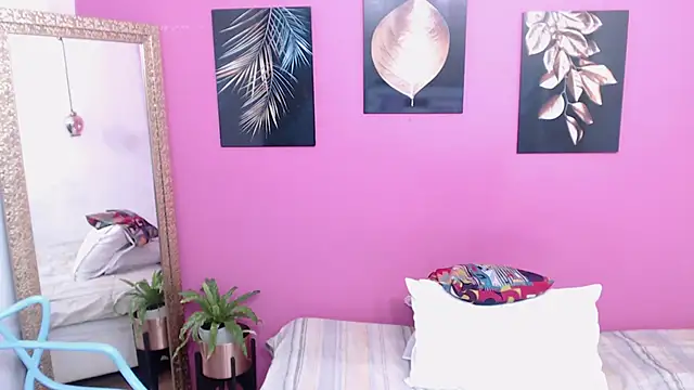 Snapshot of ebonyadiction chatting on February 23, 7:38 pm ebonyadiction online show from February 23, 7:38 pm