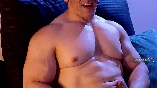 Snapshot of life_warrior chatting on January 31, 8:12 pm life warrior online show from January 31, 8:12 pm