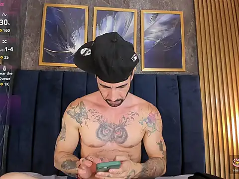 Lancelot Benwick online show from April 17, 8:34 pm