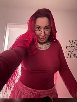 Mia-Fuchs online show from February 12, 5:24 am