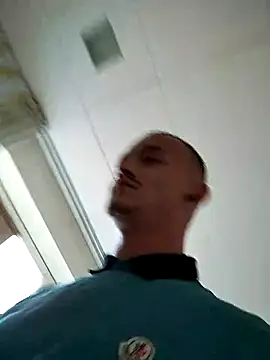 frankthefuck69 online show from November 2, 2:30 pm