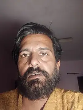 Snapshot of MAGNETICDADDY8 chatting on January 19, 11:58 am MAGNETICDADDY8 online show from January 19, 11:58 am