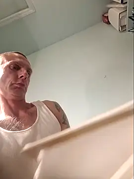 Snapshot of SoooV3ryKinky chatting on February 1, 3:41 am SoooV3ryKinky online show from February 1, 3:41 am