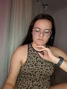 camillebr online show from May 7, 12:49 am