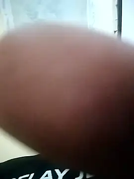 Snapshot of dickdanger27 chatting on February 2, 11:32 pm dickdanger27 online show from February 2, 11:32 pm