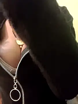 Stripper Maahi online show from February 16, 10:32 am
