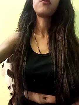 Stripper Maahi online show from March 4, 10:24 am