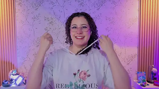 Charlotte  Miller online show from April 13, 11:37 am