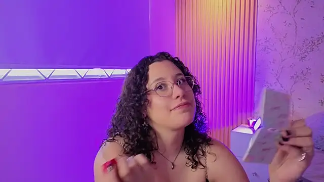 Snapshot of Charlotte__Miller chatting on April 22, 12:07 pm Charlotte Miller online show from April 22, 12:07 pm
