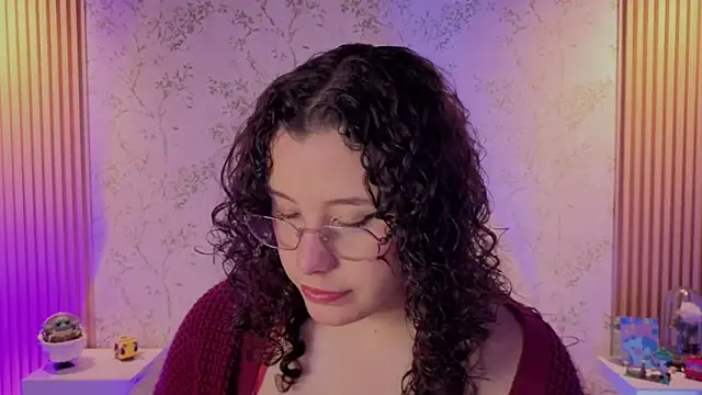 Snapshot of Charlotte__Miller chatting on April 29, 11:58 am Charlotte Miller online show from April 29, 11:58 am