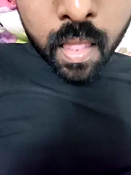 Snapshot of akshaybaroda chatting on March 19, 1:48 pm akshaybaroda online show from March 19, 1:48 pm