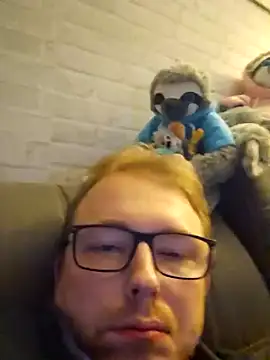 Snapshot of Lucieldark chatting on January 8, 9:23 pm Lucieldark online show from January 8, 9:23 pm