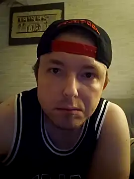 Snapshot of Lucieldark chatting on January 25, 4:24 pm Lucieldark online show from January 25, 4:24 pm