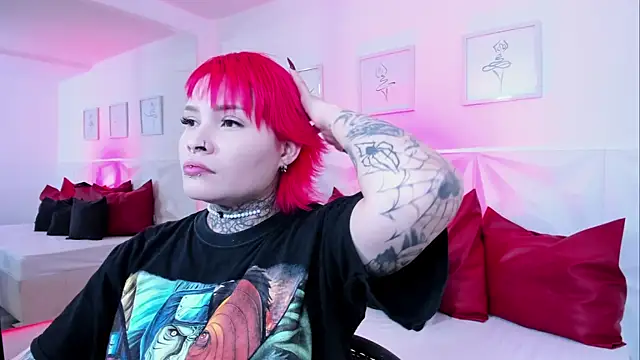 Snapshot of jinxv_nuss chatting on June 2, 2:46 am jinxv nuss online show from June 2, 2:46 am