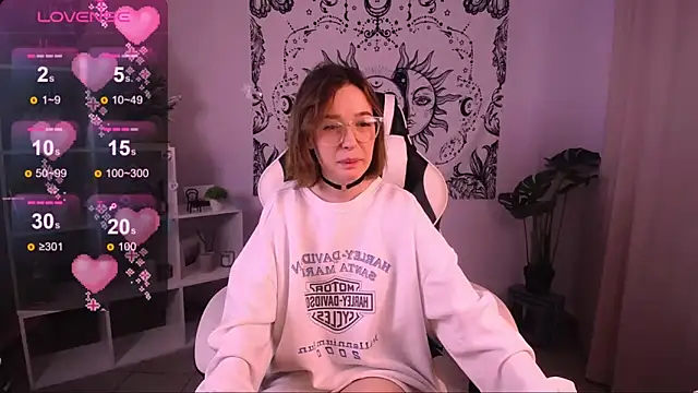 Snapshot of MiniSofy chatting on January 6, 1:19 pm MiniSofy online show from January 6, 1:19 pm