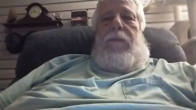 Snapshot of Futura_intx chatting on July 9, 3:43 am Futura intx online show from July 9, 3:43 am