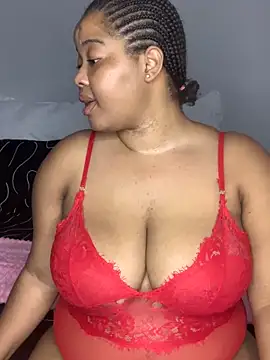 sexytinashe21 online show from October 18, 6:30 pm