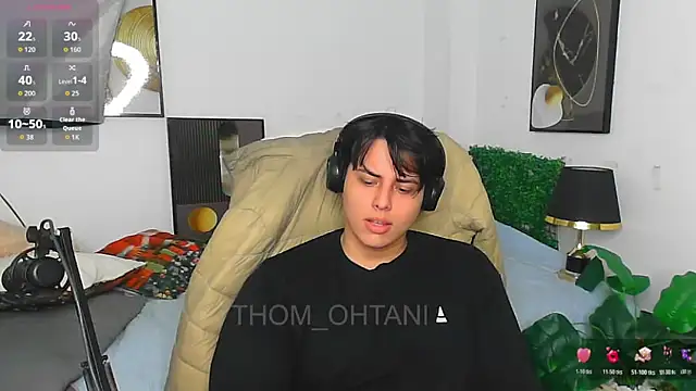 Snapshot of Thom_Ohtani chatting on May 29, 4:16 pm Thom Ohtani online show from May 29, 4:16 pm