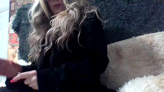 Snapshot of ImogenBrooke chatting on January 23, 1:19 am ImogenBrooke online show from January 23, 1:19 am