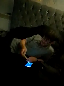 Snapshot of ImogenBrooke chatting on October 28, 2:37 am ImogenBrooke online show from October 28, 2:37 am