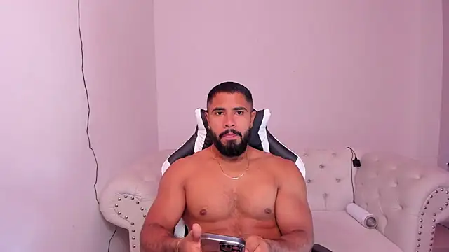 Santiago huntt online show from February 15, 12:33 pm