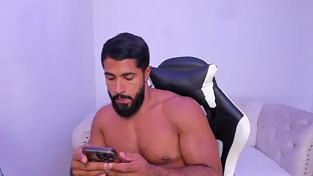 Santiago huntt online show from November 24, 9:14 pm