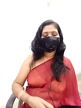 Snapshot of Lucky-Deepthi chatting on March 3, 2:37 pm Lucky-Deepthi online show from March 3, 2:37 pm