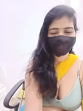 Snapshot of Lucky-Deepthi chatting on July 9, 11:31 pm Lucky-Deepthi online show from July 9, 11:31 pm