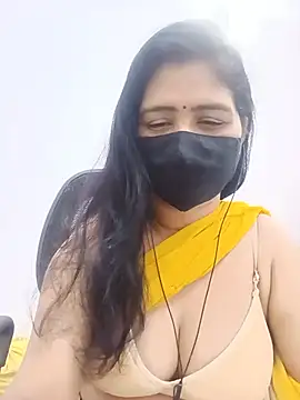 Snapshot of Lucky-Deepthi chatting on July 19, 2:59 am Lucky-Deepthi online show from July 19, 2:59 am