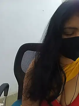 Snapshot of Lucky-Deepthi chatting on July 27, 10:50 pm Lucky-Deepthi online show from July 27, 10:50 pm