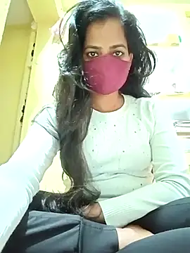 Snapshot of Pooja_cut chatting on February 23, 4:02 pm Pooja cut online show from February 23, 4:02 pm