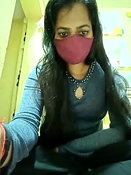 Snapshot of Pooja_cut chatting on February 24, 3:53 pm Pooja cut online show from February 24, 3:53 pm