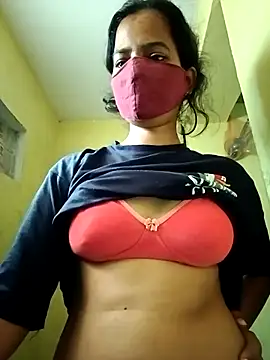 Snapshot of Pooja_cut chatting on October 24, 2:41 am Pooja cut online show from October 24, 2:41 am