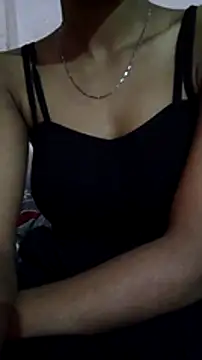 Snapshot of Barbie_183 chatting on February 2, 12:13 pm Barbie 183 online show from February 2, 12:13 pm