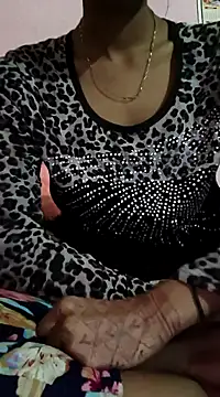 Snapshot of Barbie_183 chatting on February 12, 3:27 pm Barbie 183 online show from February 12, 3:27 pm