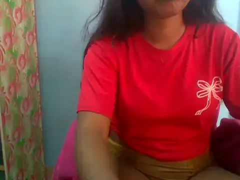 Snapshot of Barbie_183 chatting on July 26, 5:37 am Barbie 183 online show from July 26, 5:37 am