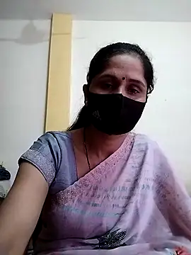 Snapshot of priyancyfun chatting on February 12, 8:06 am priyancyfun online show from February 12, 8:06 am